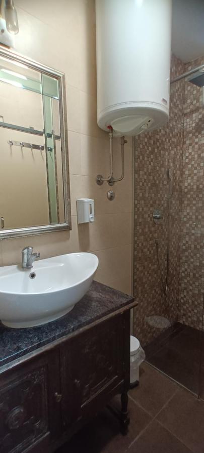 Budget Apartment Balkanika Belgrado Buitenkant foto