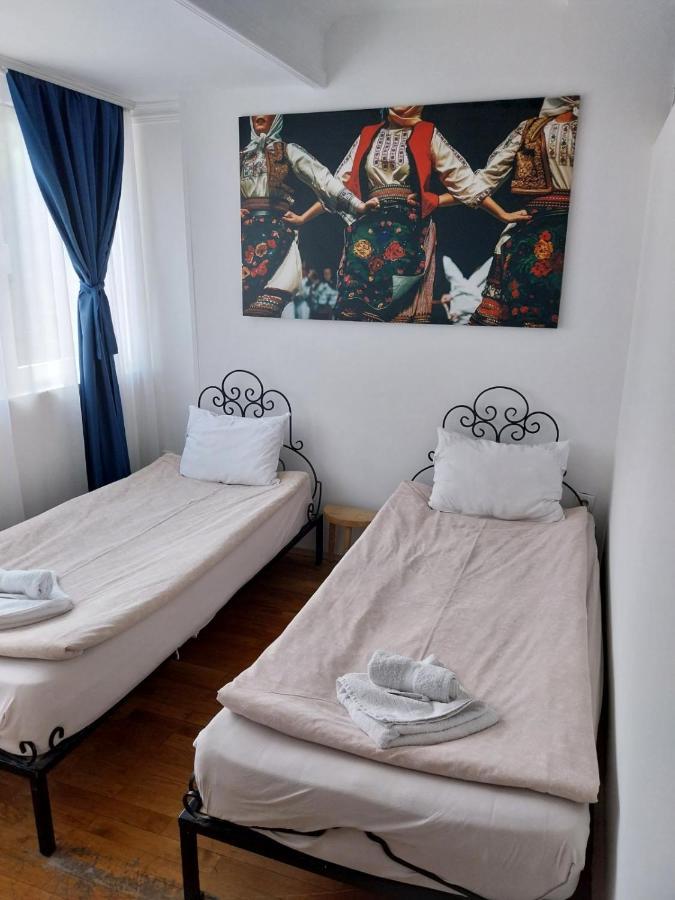Budget Apartment Balkanika Belgrado Buitenkant foto