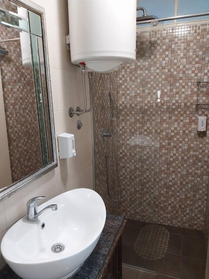 Budget Apartment Balkanika Belgrado Buitenkant foto