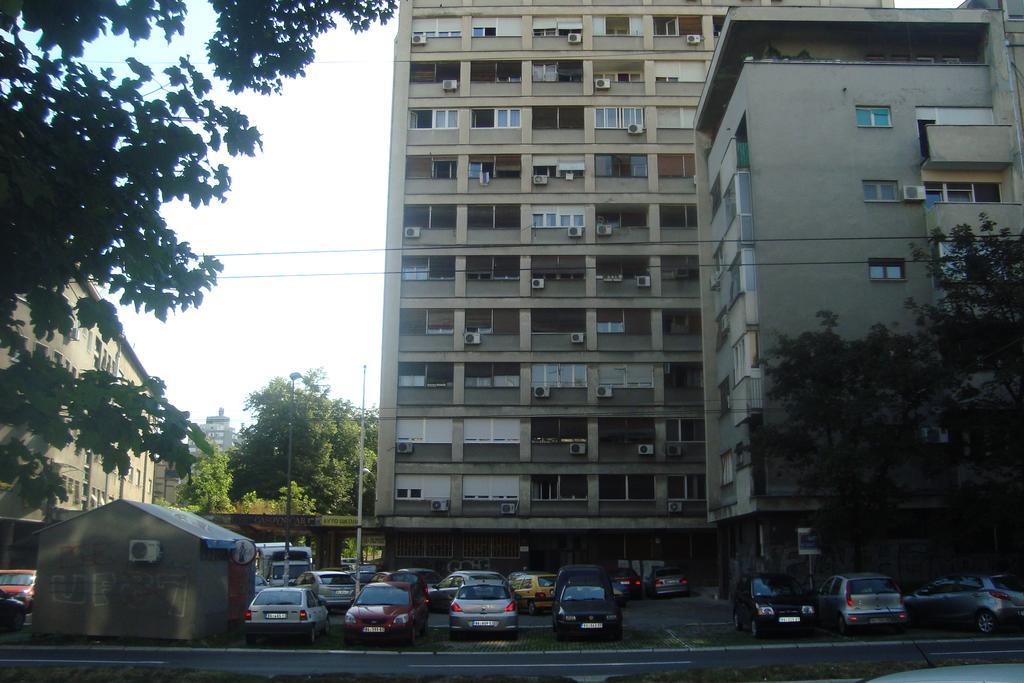 Budget Apartment Balkanika Belgrado Buitenkant foto
